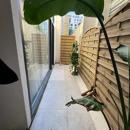 Apartment Untitled33